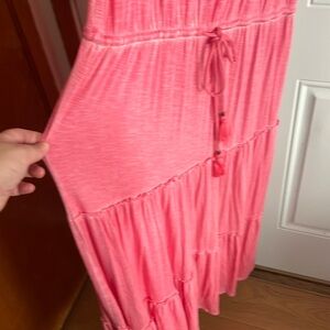 Pink tiered maxi dress with tie middle. XL from target. Never worn.